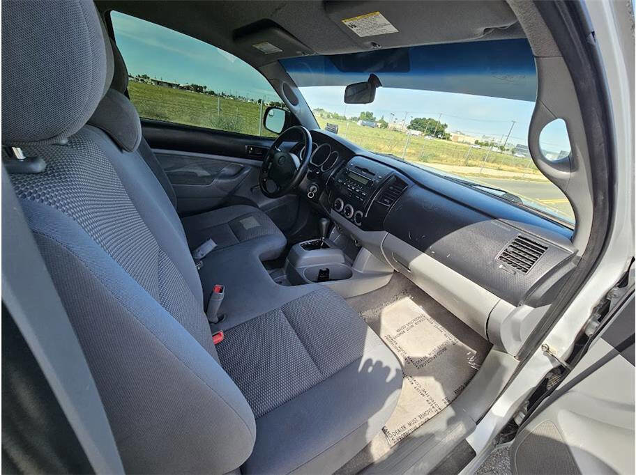 Used 2007 Toyota Tacoma 2WD Regular Cab image 14