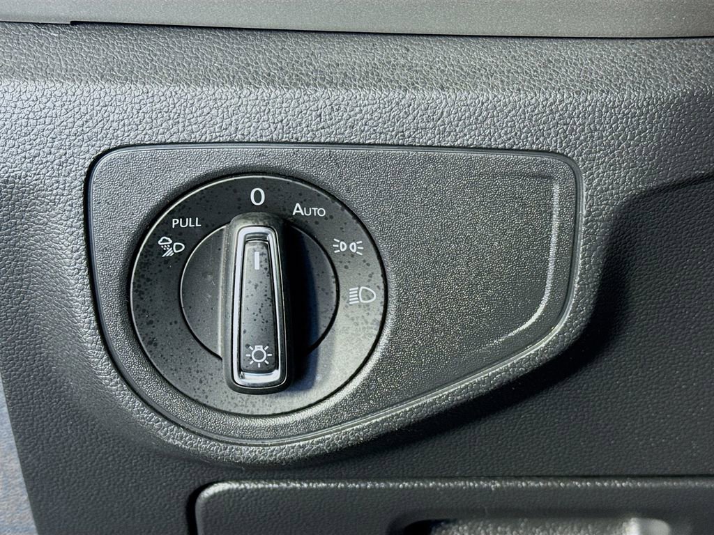 Used 2022 Volkswagen Atlas SE w/ Panoramic Sunroof Package image 10