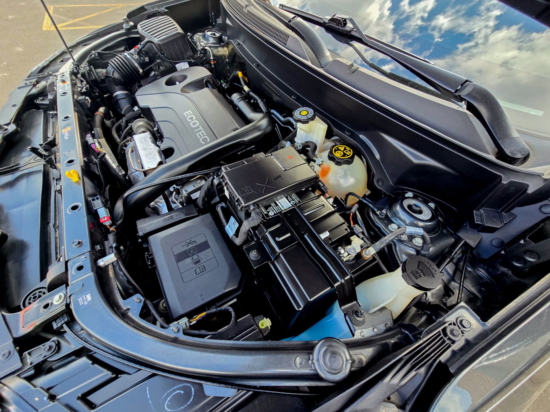 Used 2018 Chevrolet Equinox LT image 35