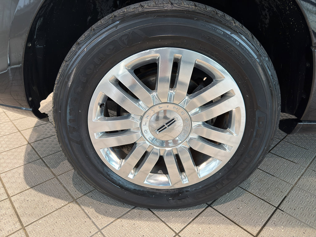 Used 2013 Lincoln Navigator 2WD w/ HD Trailer Tow Pkg image 9
