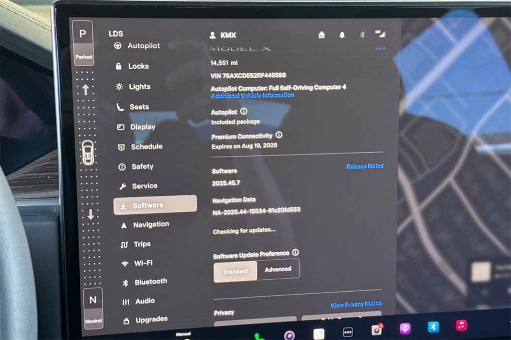 Used 2024 Tesla Model X image 26