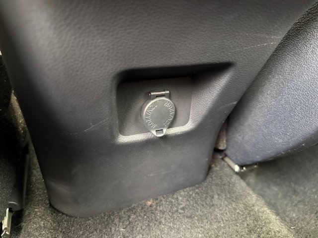 Used 2025 Toyota RAV4 LE FWD image 12