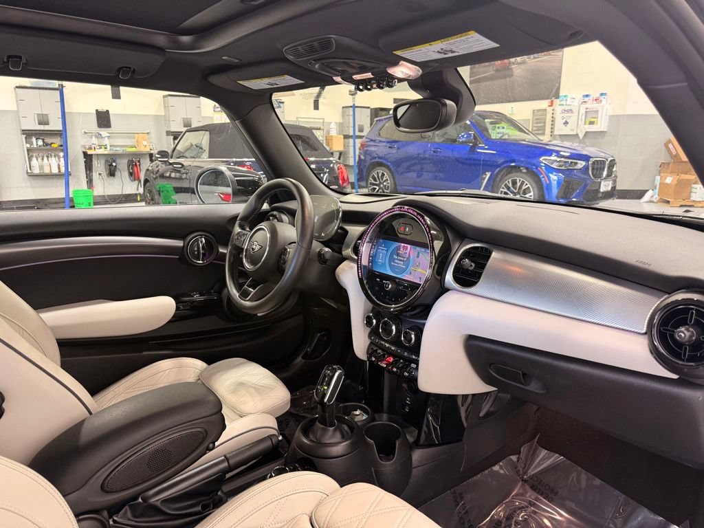 Used 2024 MINI Cooper S FWD image 24