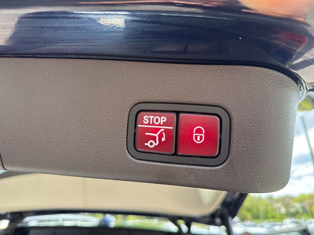 Used 2018 Mercedes-Benz GLE 350 4MATIC image 28