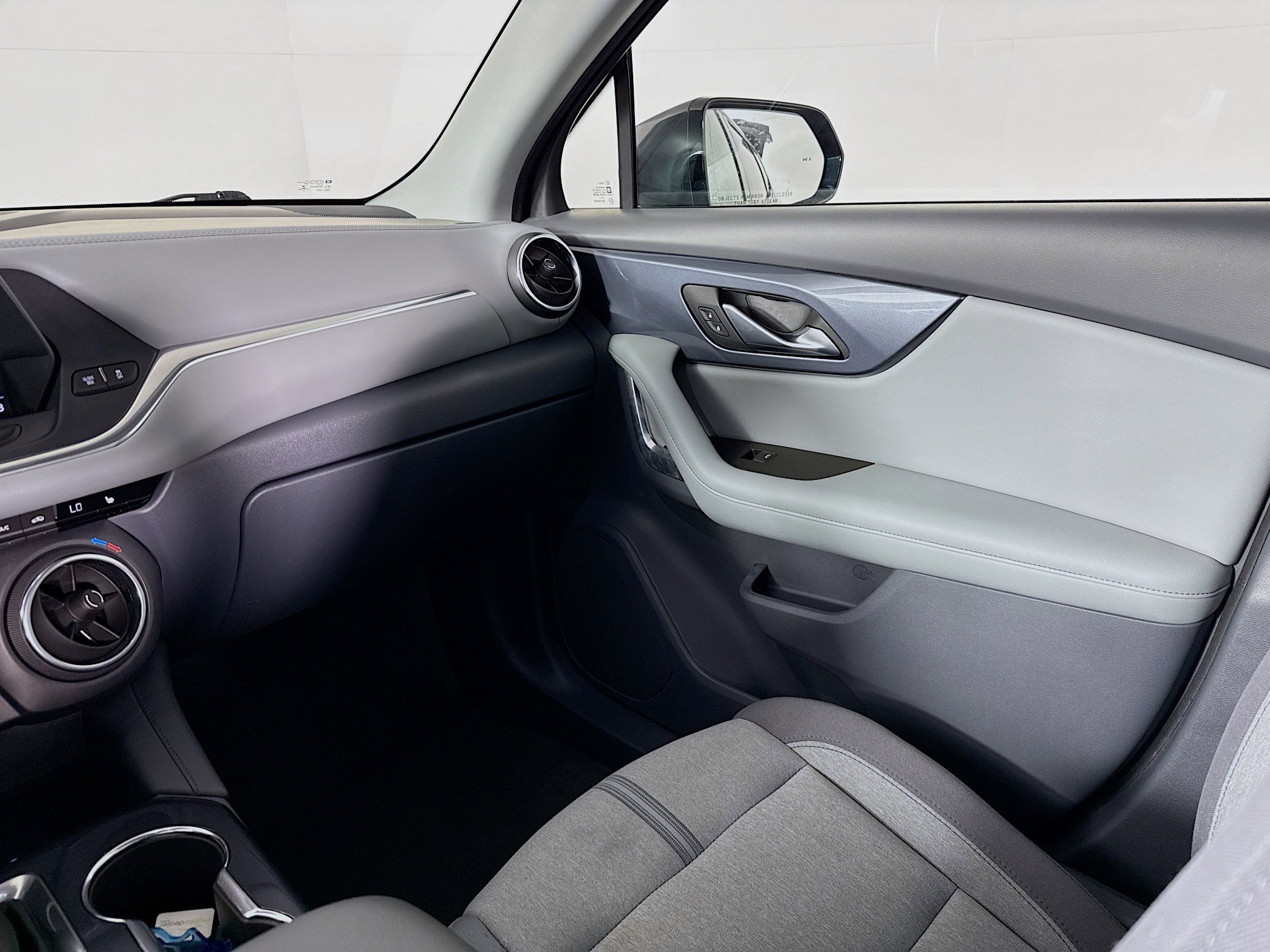 Used 2022 Chevrolet Blazer LT image 27