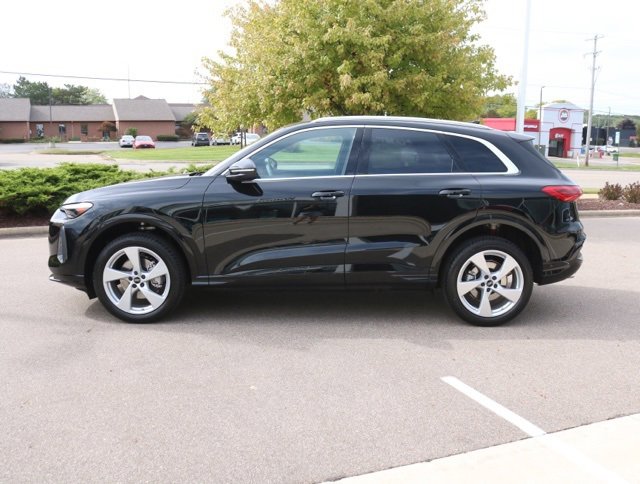 New 2025 Audi Q5 Premium Plus image 10