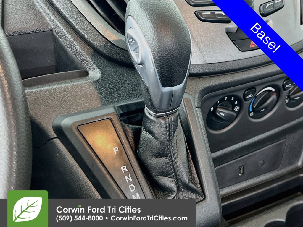 Used 2019 Ford Transit 150 130 Low Roof RWD image 9