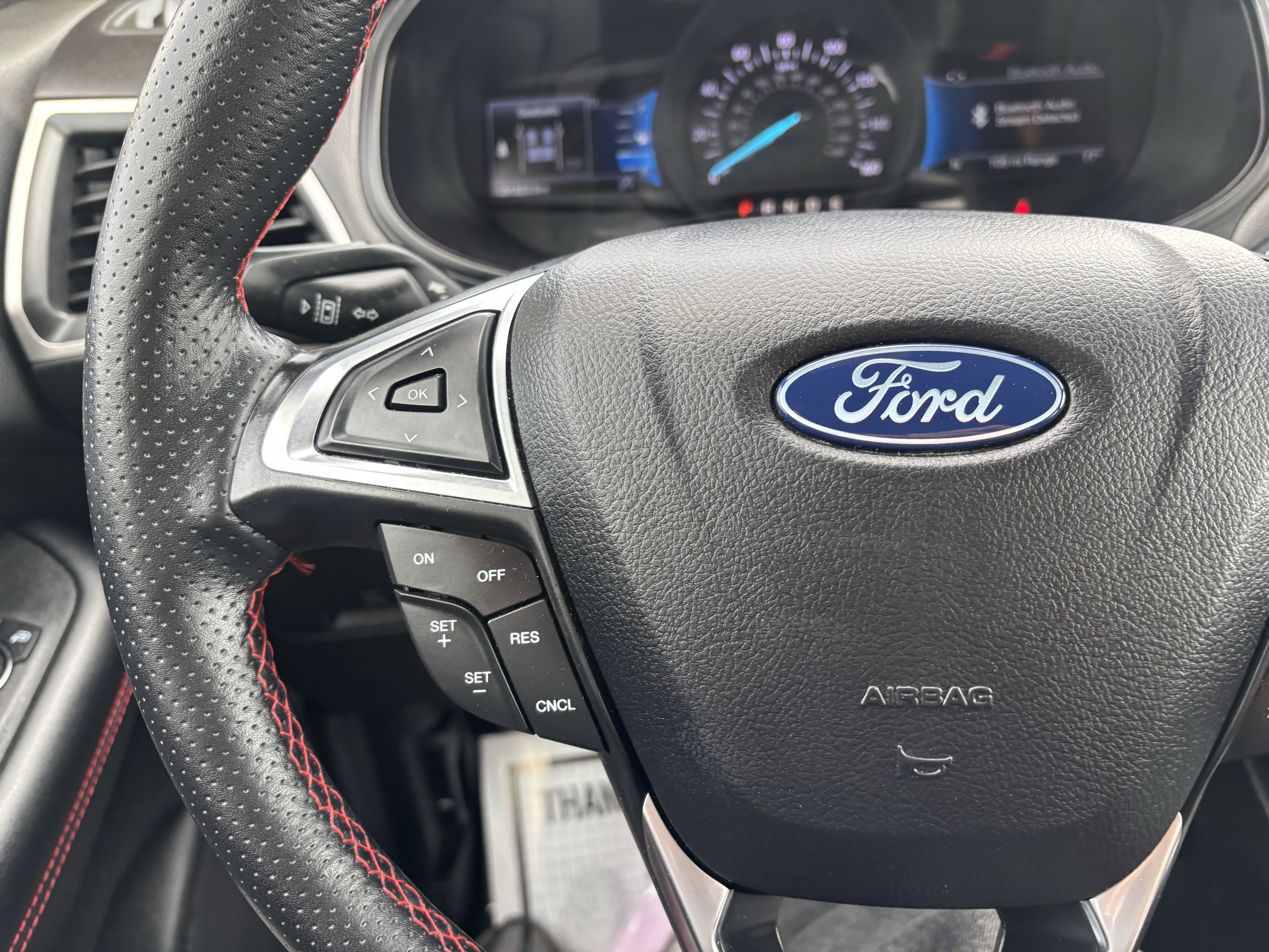 Certified 2024 Ford Edge ST-Line image 30