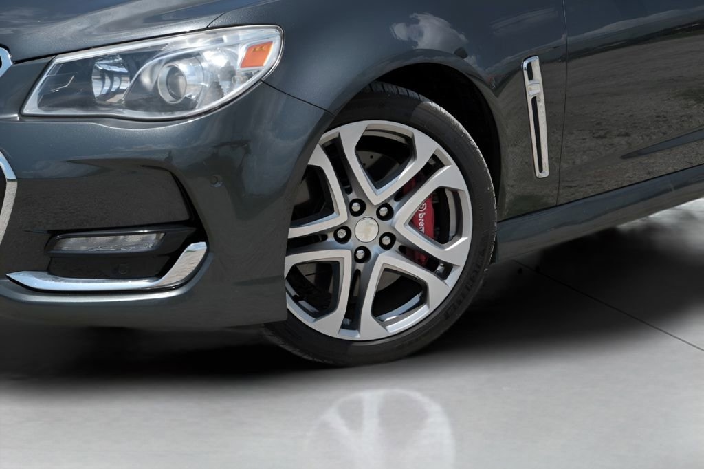 Used 2017 Chevrolet SS RWD image 41