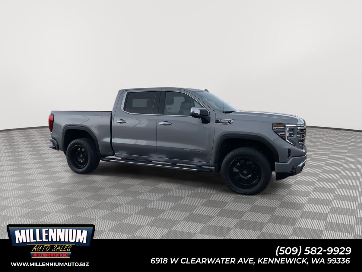 Used 2023 GMC Sierra 1500 Denali image 1