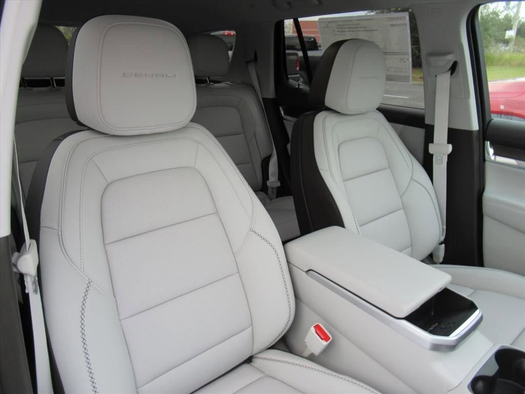 New 2026 GMC Terrain Denali image 8