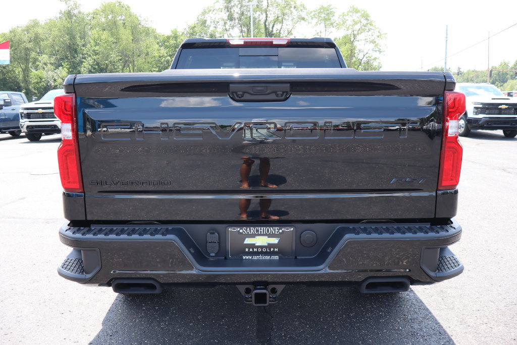 New 2026 Chevrolet Silverado 1500 RST w/ Dark Appearance Package AWD/4WD image 33