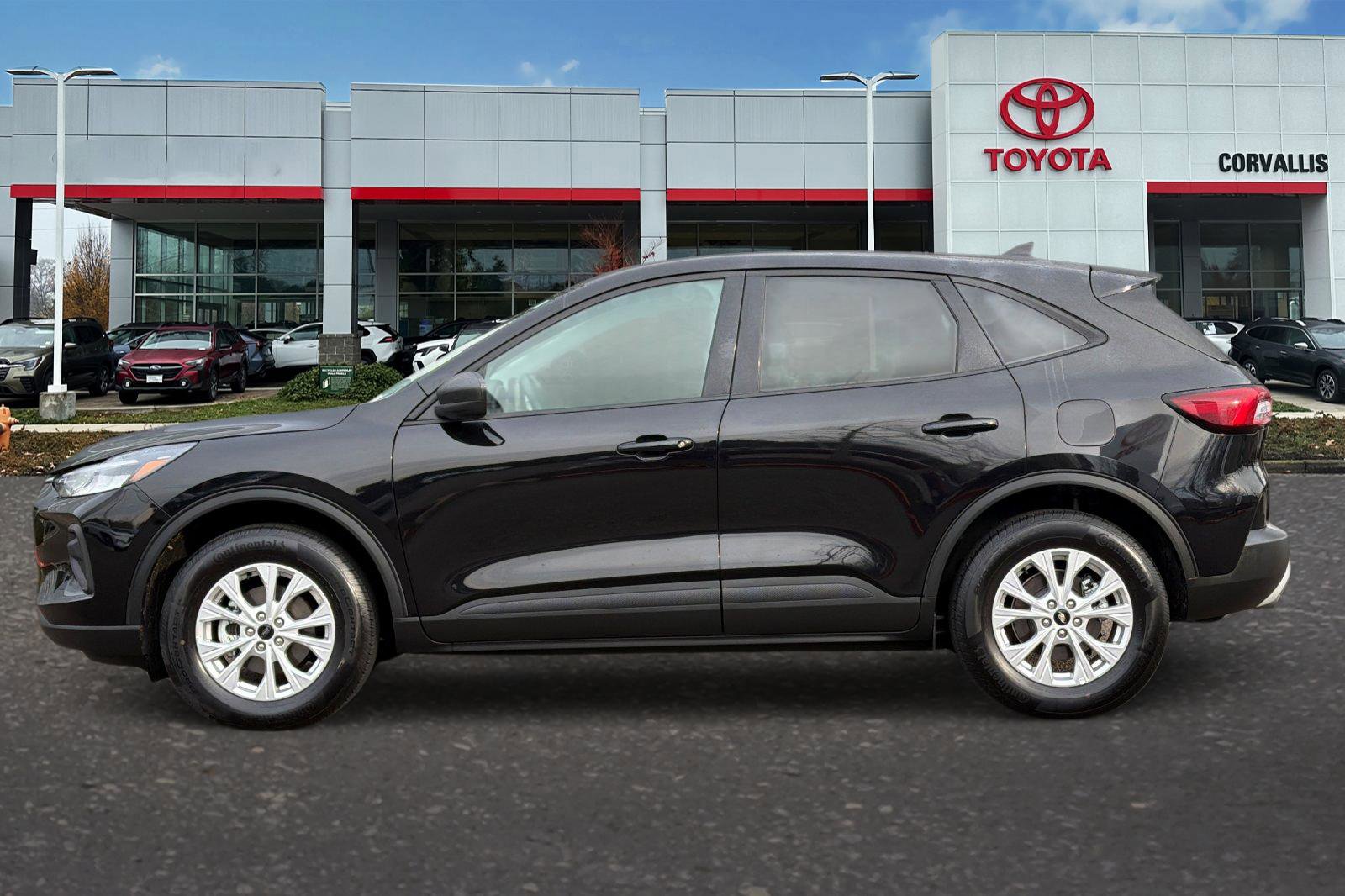 Used 2025 Ford Escape Active image 7