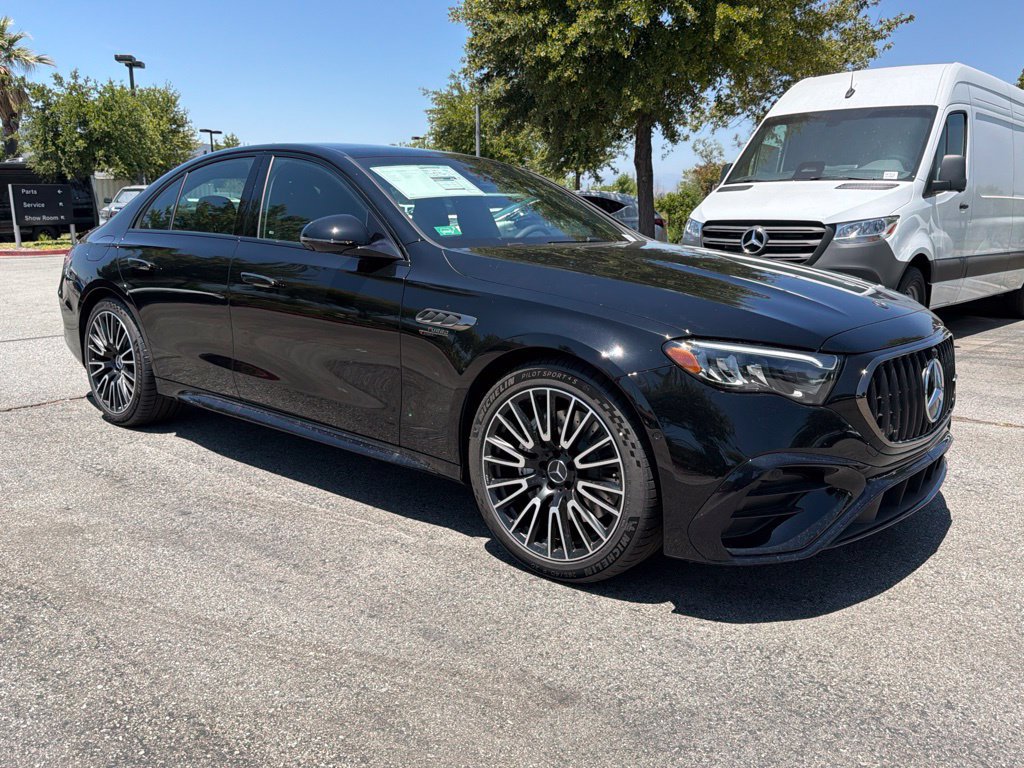 New 2026 Mercedes-Benz E 53 AMG e 4MATIC Sedan image 5