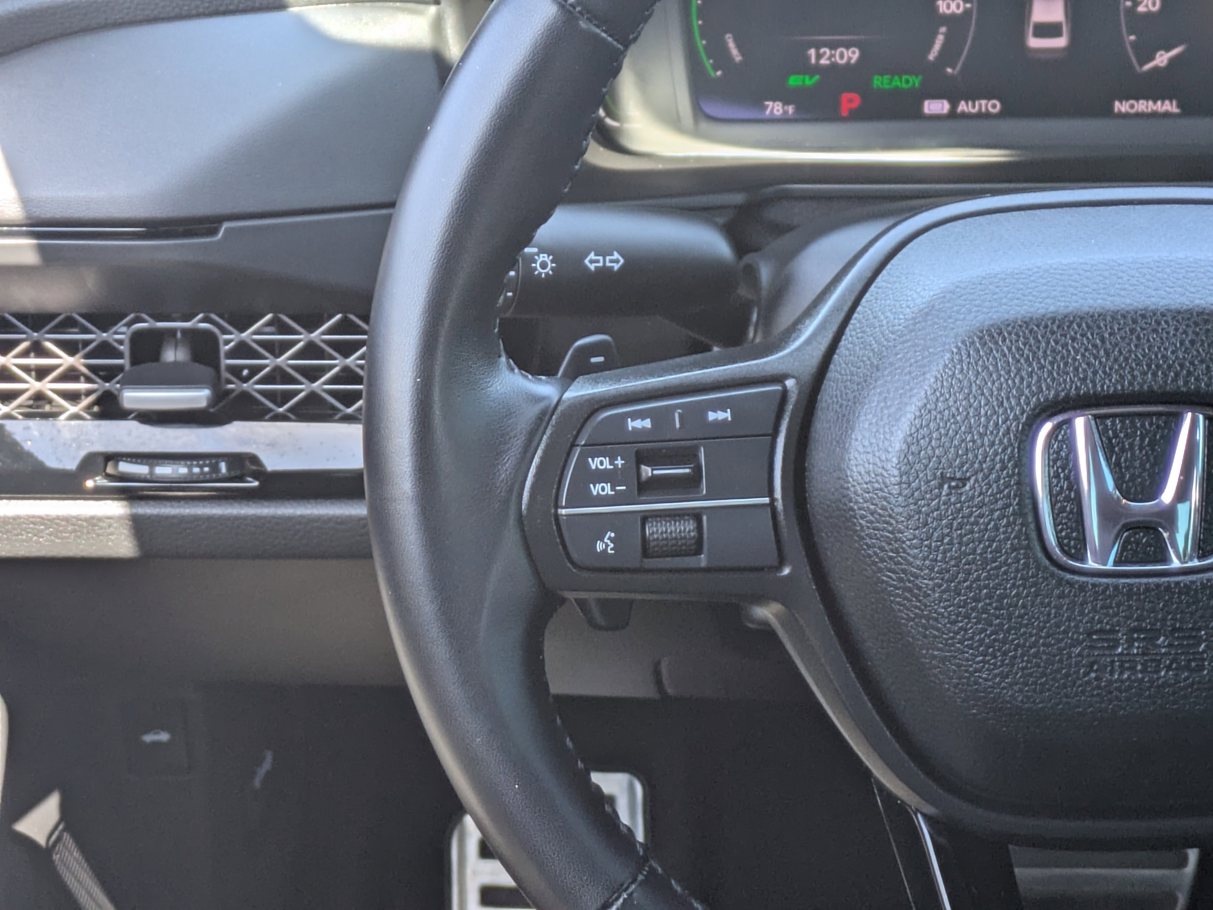 Used 2023 Honda Accord Sport image 21