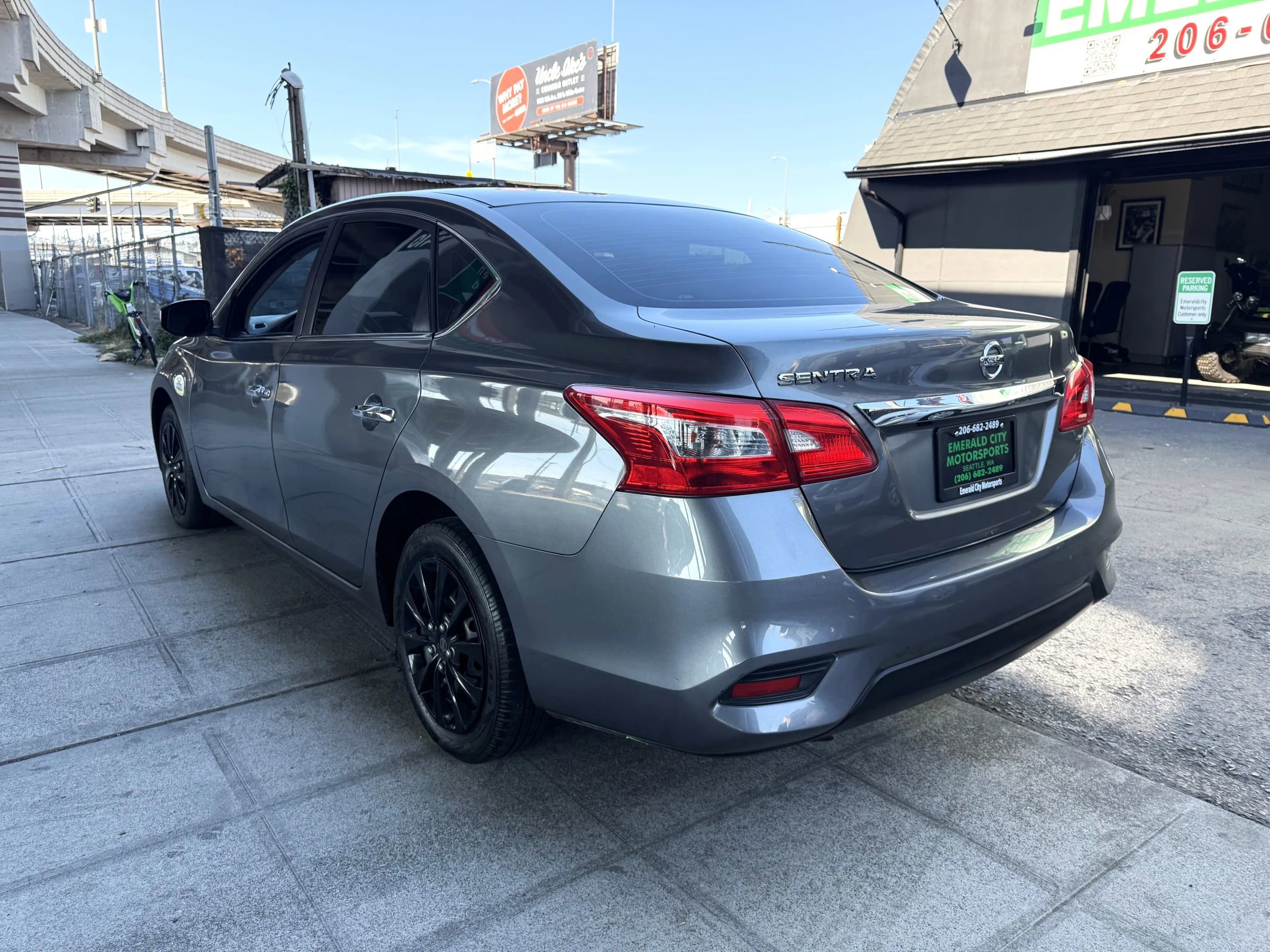 Used 2018 Nissan Sentra S image 6