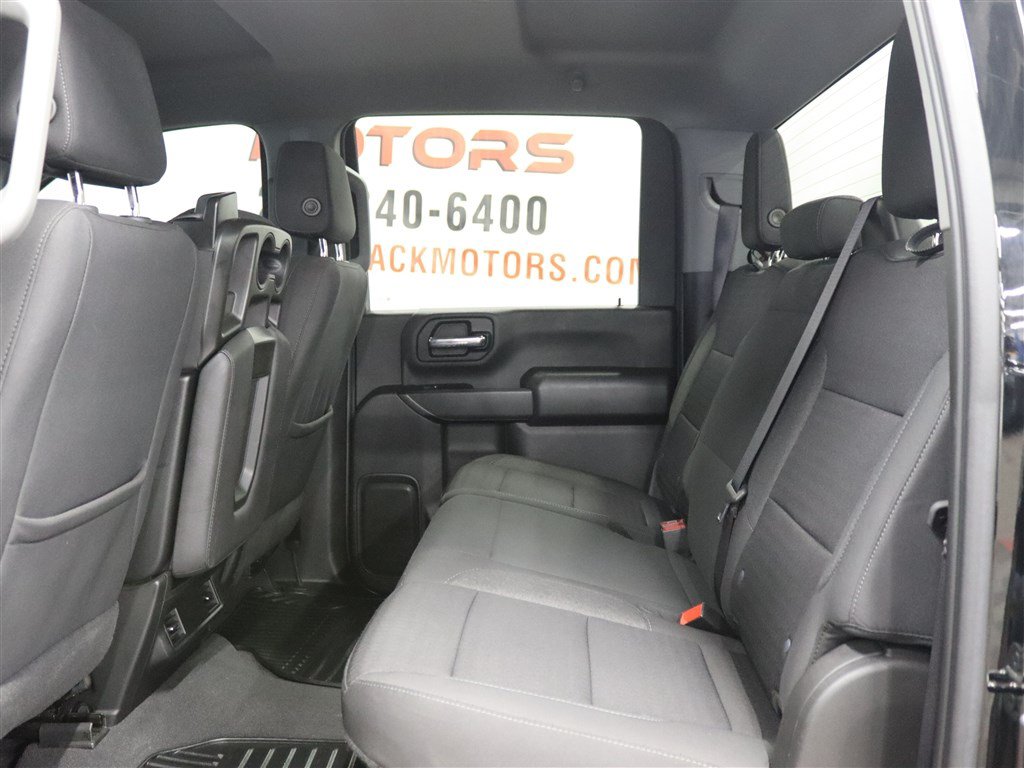 Used 2024 Chevrolet Silverado 2500 Custom w/ Custom Value Package AWD/4WD image 17