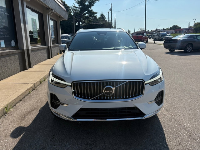 Used 2022 Volvo XC60 B5 Inscription w/ Advanced Package AWD/4WD image 8