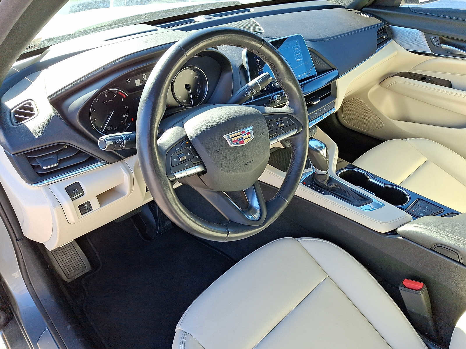 Certified 2023 Cadillac CT4 Luxury w/ Sun And Sound Package image 16