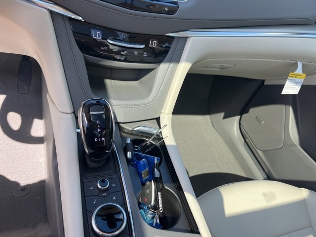 New 2025 Cadillac XT5 Premium Luxury w/ LPO, Floor Liner Package image 28