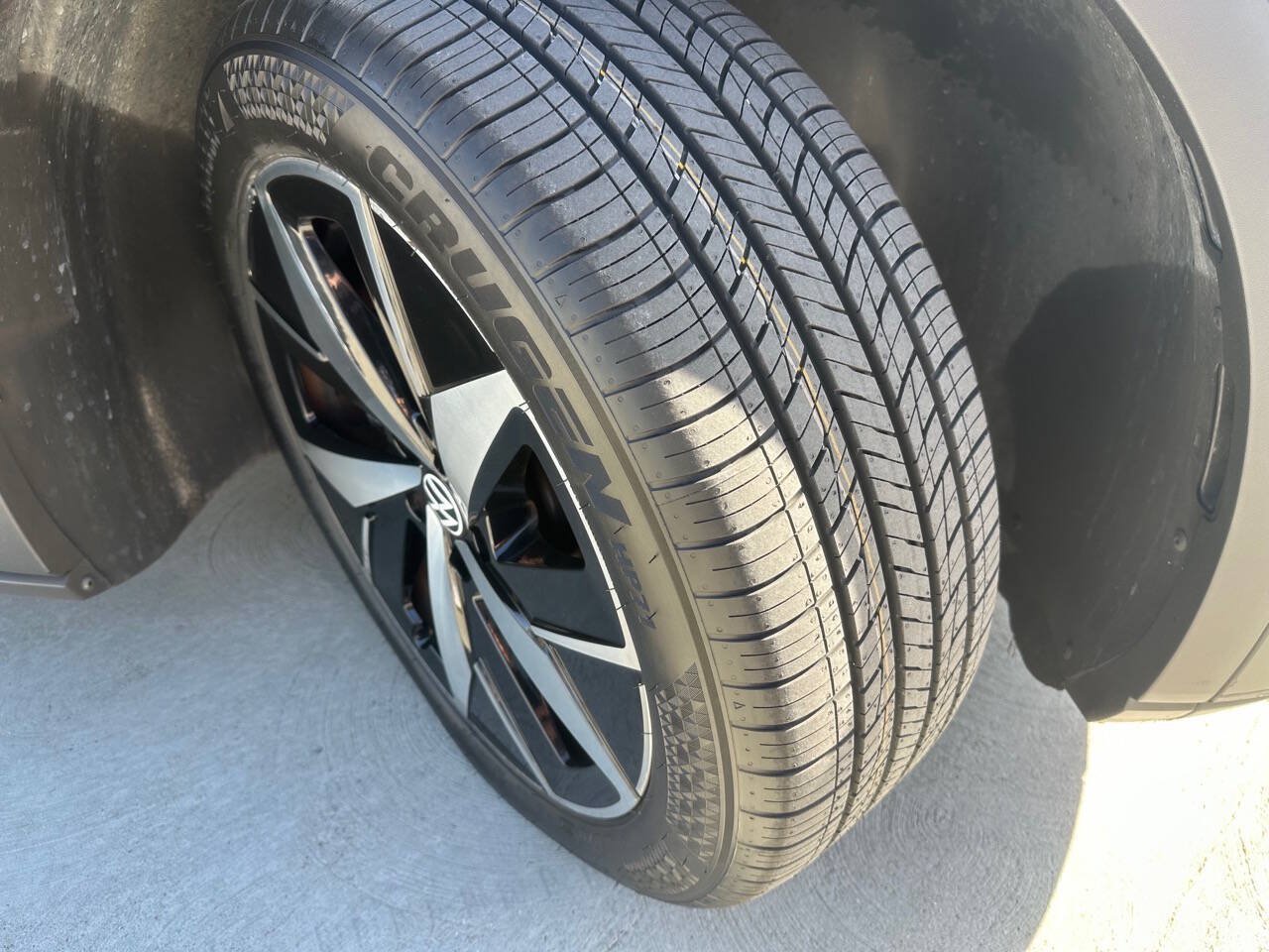 Used 2023 Volkswagen ID.4 Pro S RWD image 3