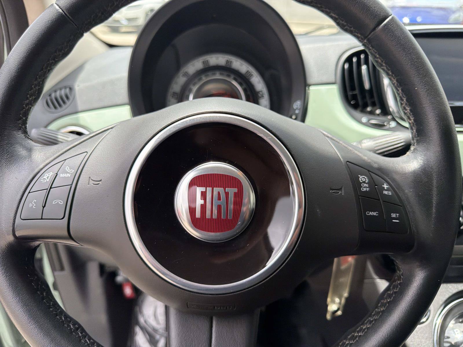 Used 2016 FIAT 500 Pop FWD image 16