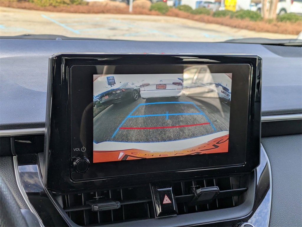 Used 2025 Toyota Corolla LE image 24