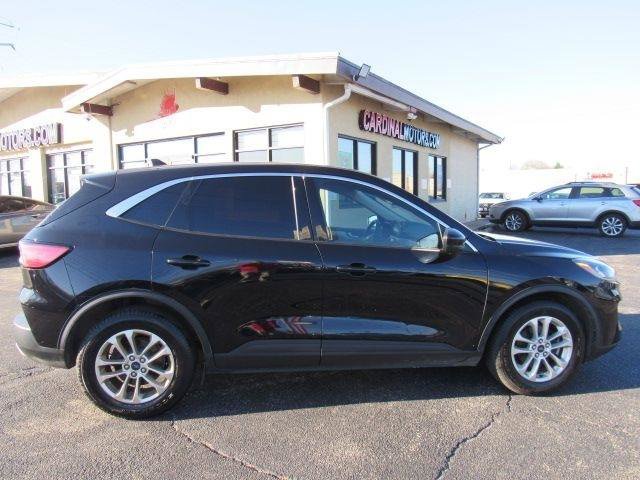 Used 2020 Ford Escape SE FWD image 8