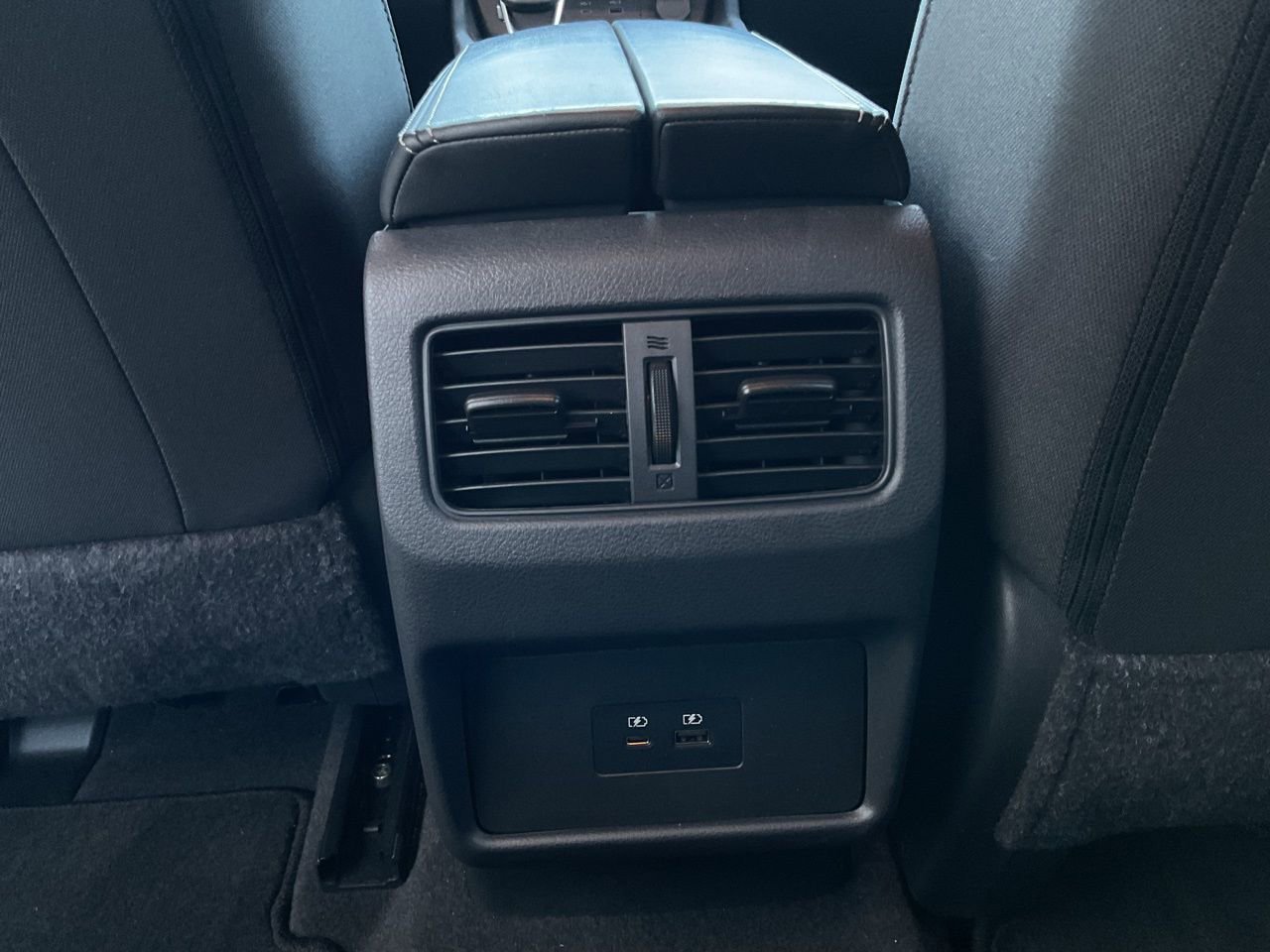 Certified 2023 Nissan Rogue SV image 19