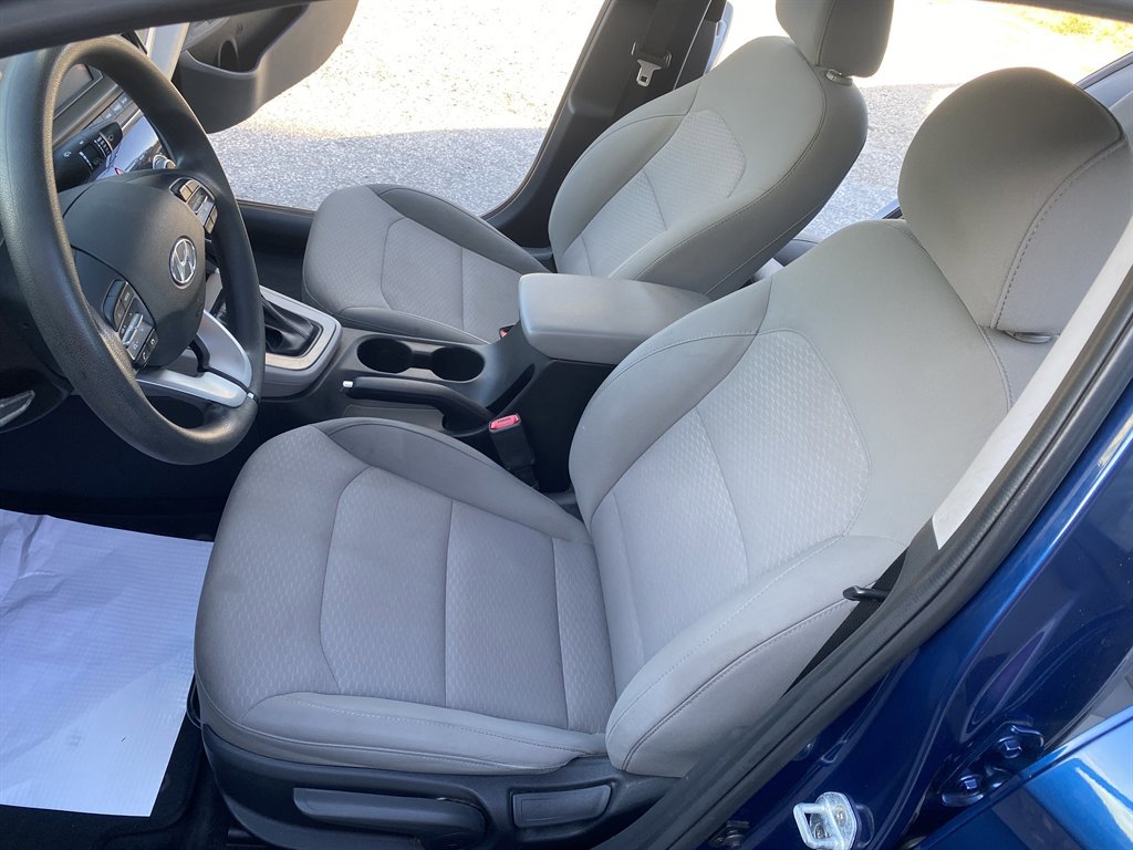 Used 2019 Hyundai Elantra SEL FWD image 13