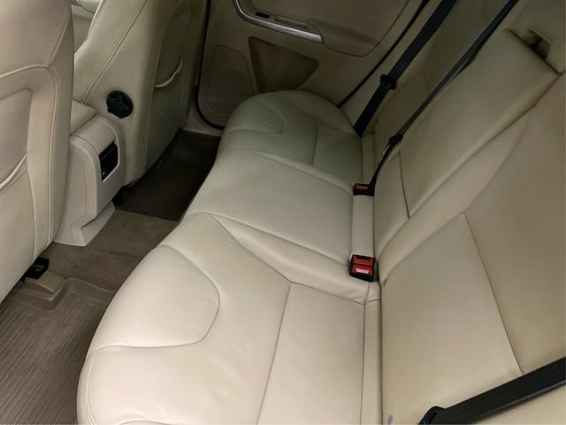 Used 2015 Volvo XC60 T6 Premier Plus AWD/4WD image 11