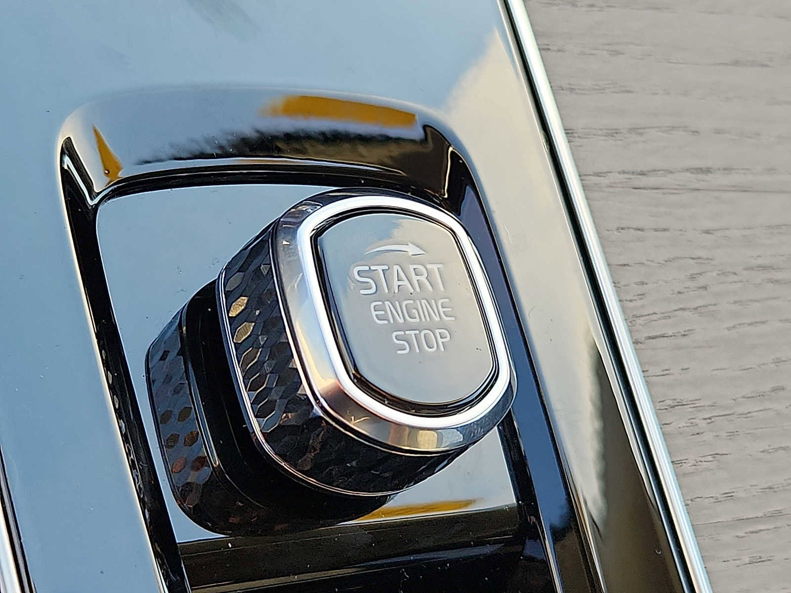 Used 2026 Volvo XC90 B6 Plus w/ Protection Package Premier image 23