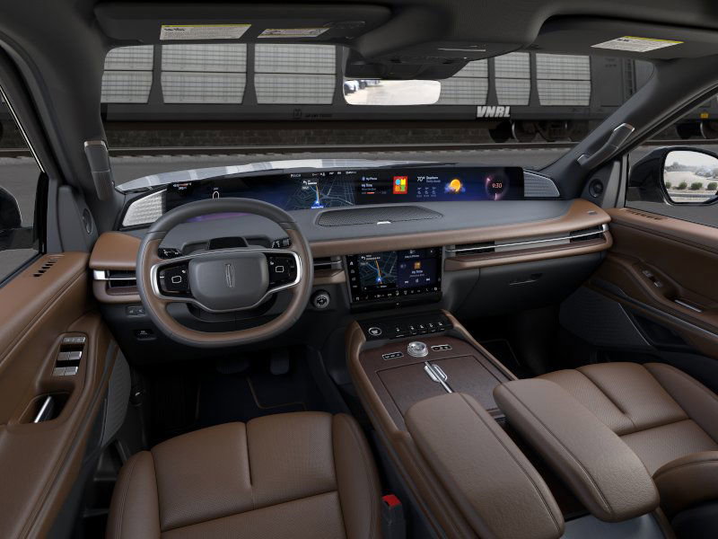 New 2025 Lincoln Navigator Reserve image 9