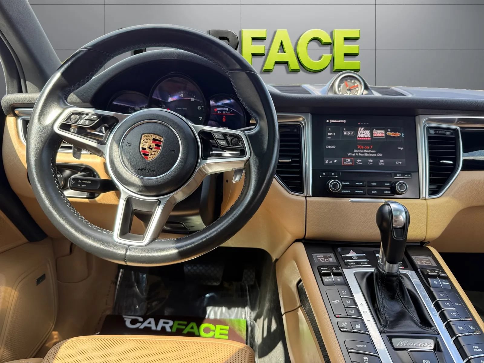 Used 2018 Porsche Macan Sport Edition AWD/4WD image 28
