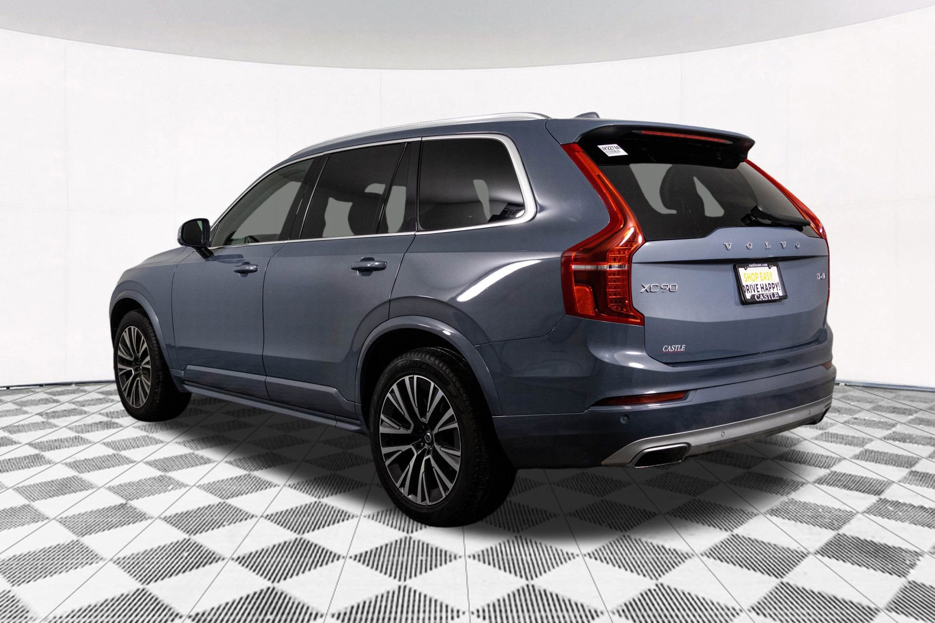 Used 2021 Volvo XC90 T6 Momentum w/ Protection Package image 12