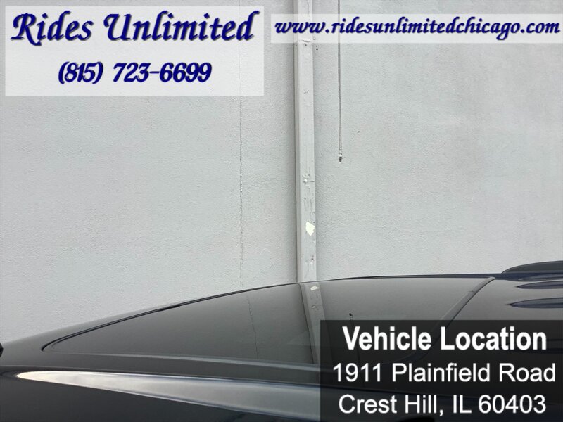 Used 2011 Chevrolet Tahoe LTZ AWD/4WD image 40