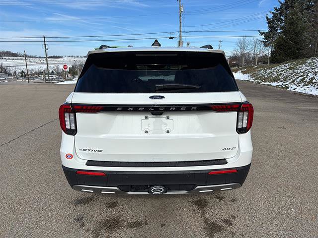 New 2026 Ford Explorer Active w/ Active Comfort Package AWD/4WD image 3