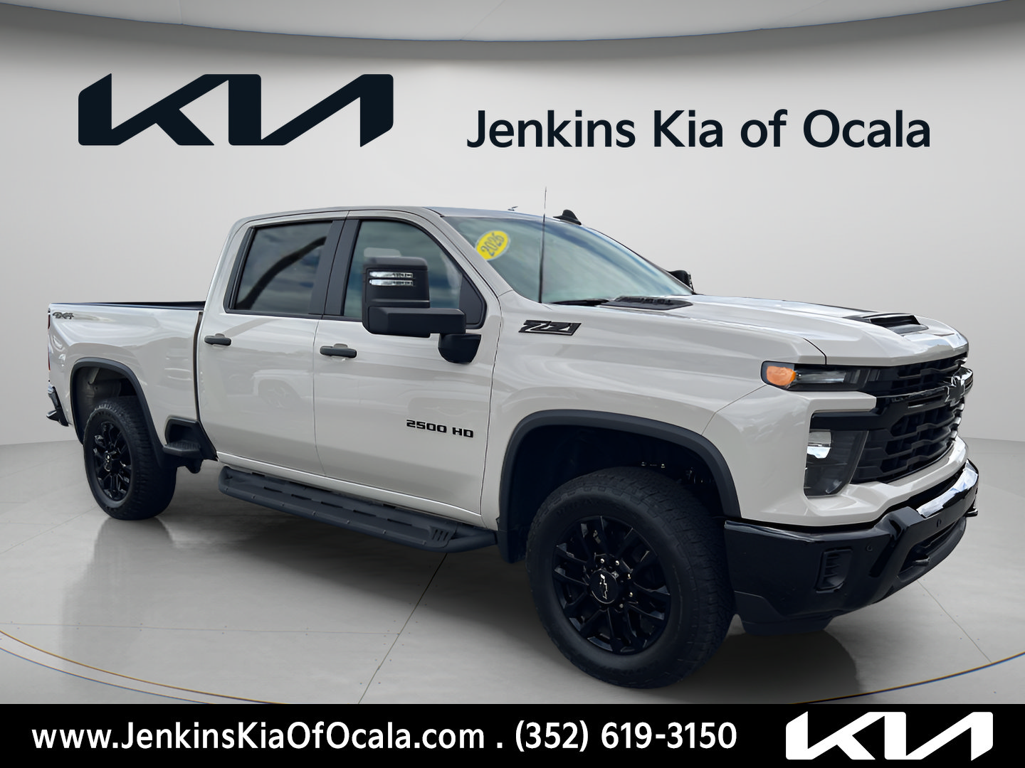Used 2026 Chevrolet Silverado 2500 Custom w/ Custom Value Package AWD/4WD image 1