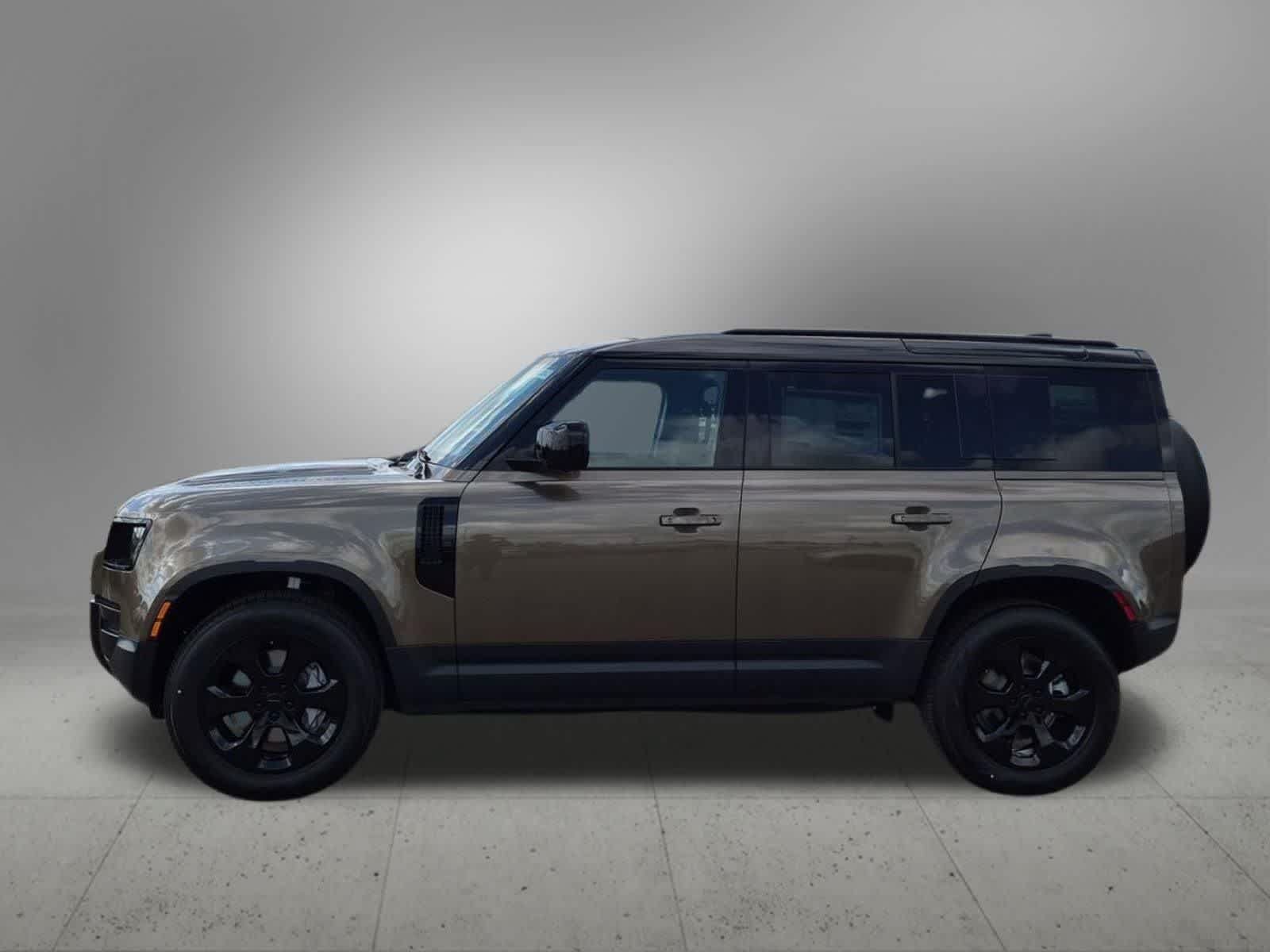 New 2026 Land Rover Defender 110 S AWD/4WD image 3