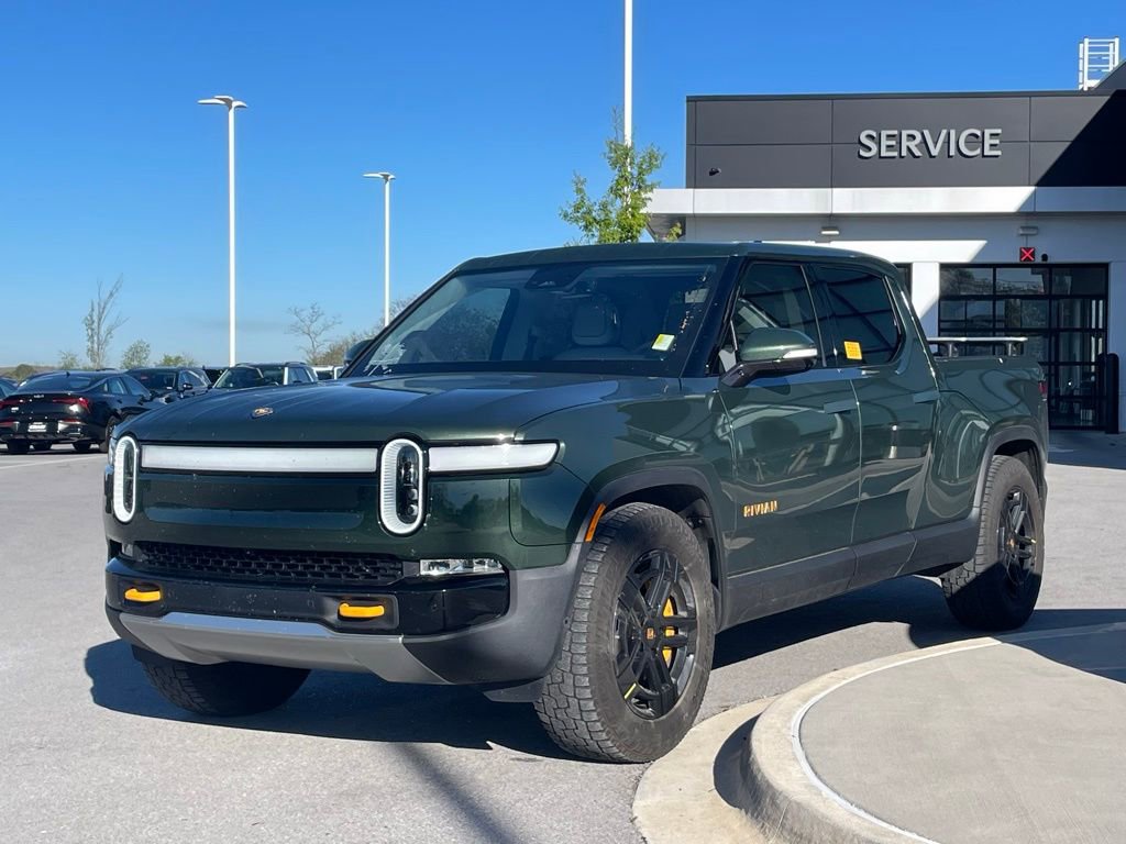 Used 2022 Rivian R1T Adventure image 3