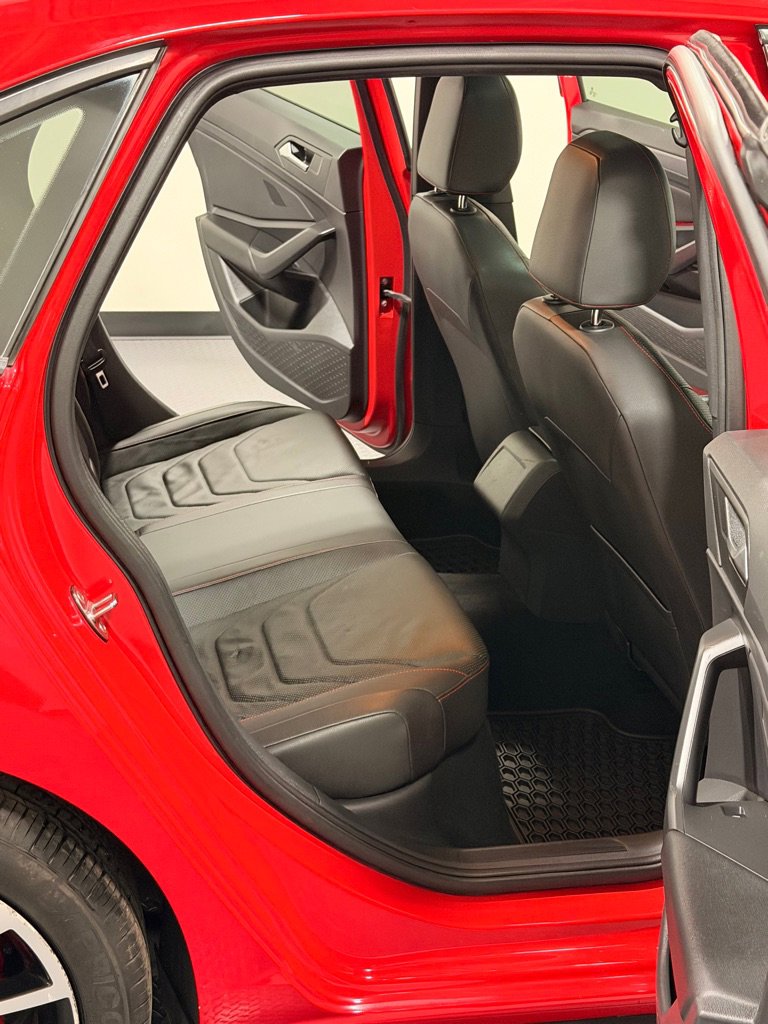 Used 2019 Volkswagen Jetta GLI image 11