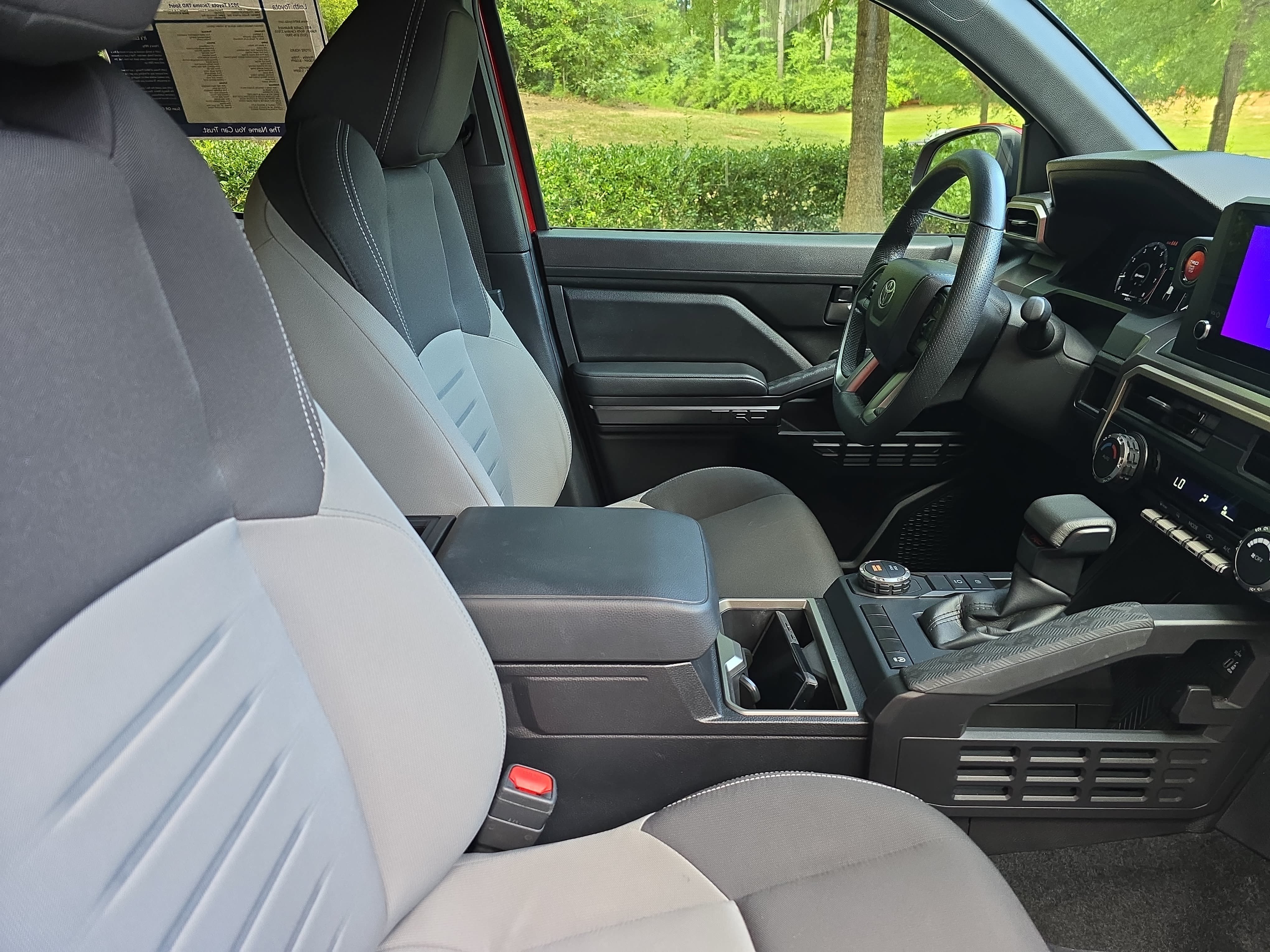 Used 2024 Toyota Tacoma TRD Sport RWD image 10