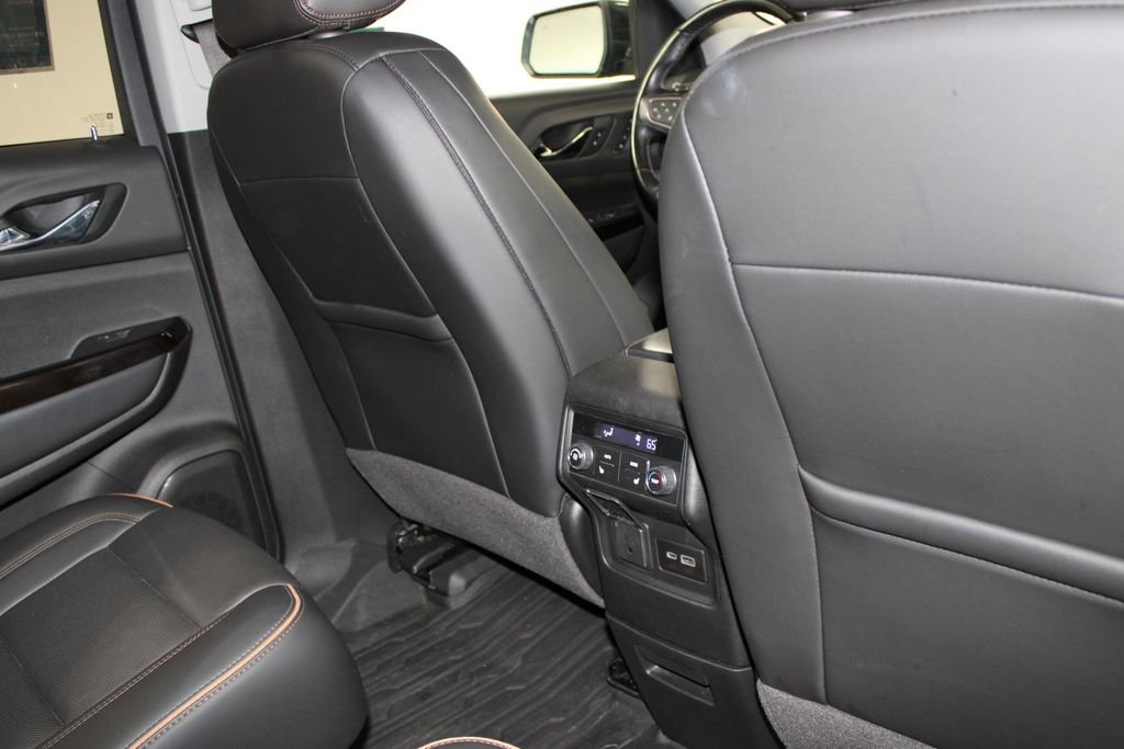 Used 2023 GMC Acadia AT4 w/ Preferred Package image 35