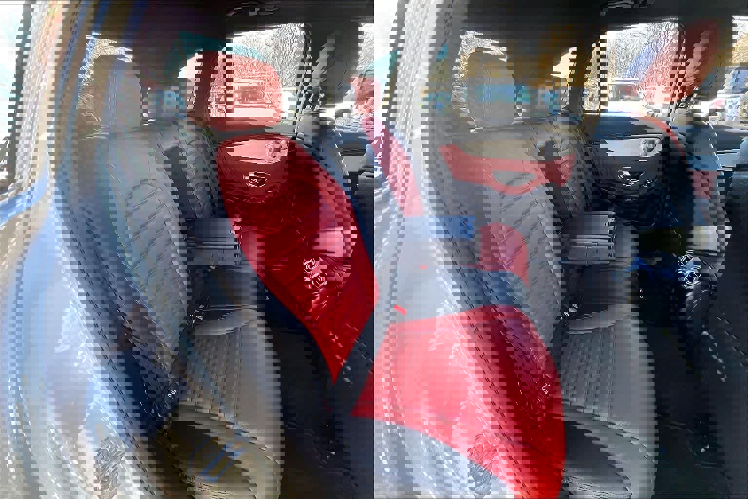 Used 2020 Mercedes-Benz GLC 43 AMG 4MATIC image 19