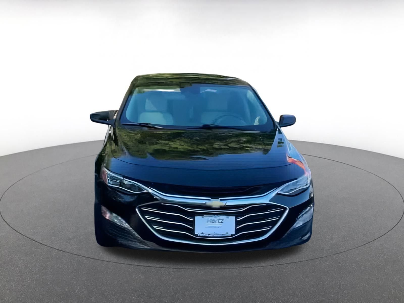 Used 2024 Chevrolet Malibu LT image 4