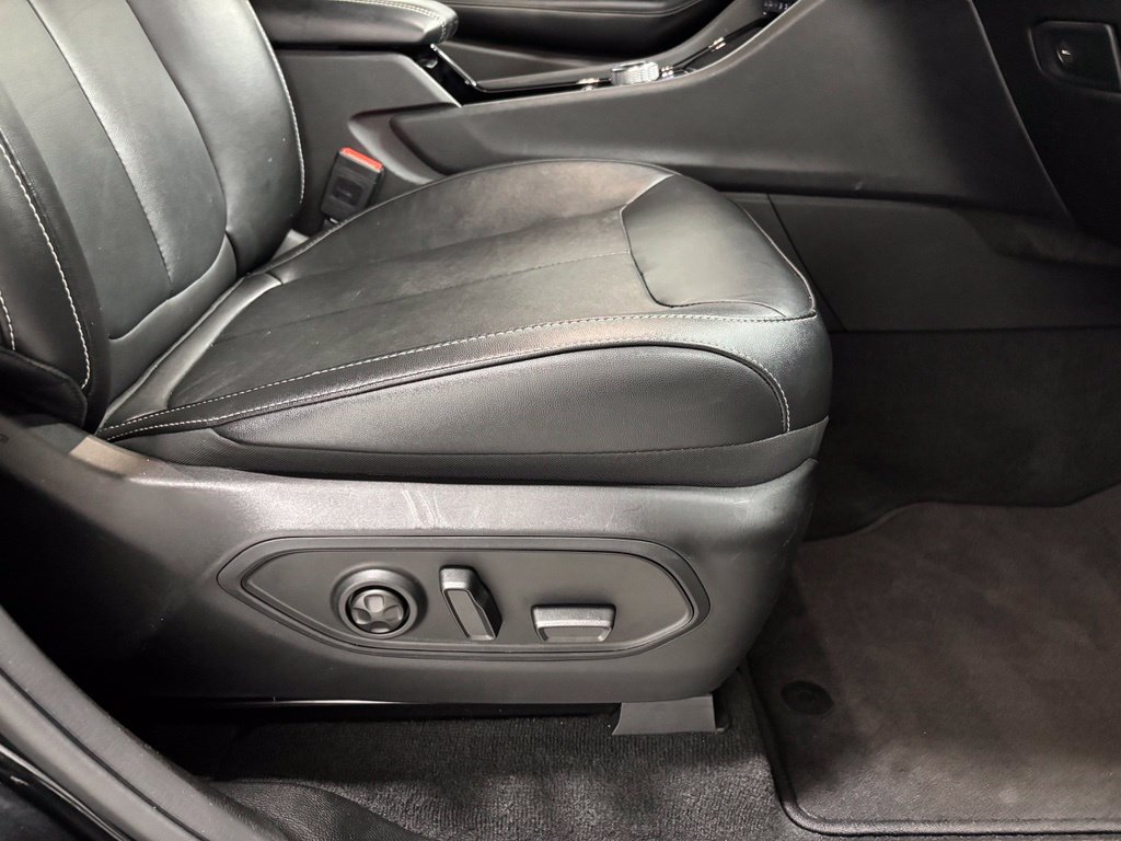 Used 2022 Jeep Grand Cherokee L Limited AWD/4WD image 61