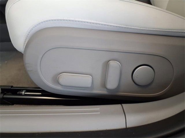 New 2025 Hyundai Ioniq 6 SEL image 11