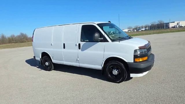Used 2019 Chevrolet Express 2500 w/ Driver Convenience Package image 3