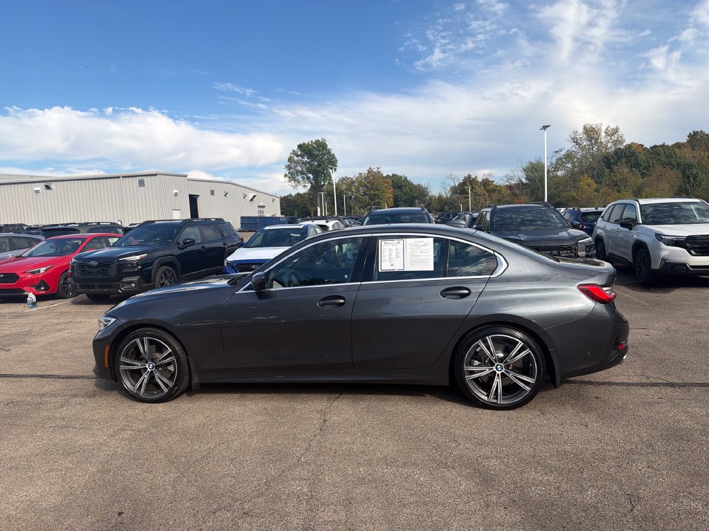 Used 2021 BMW 330i xDrive Sedan AWD/4WD image 8