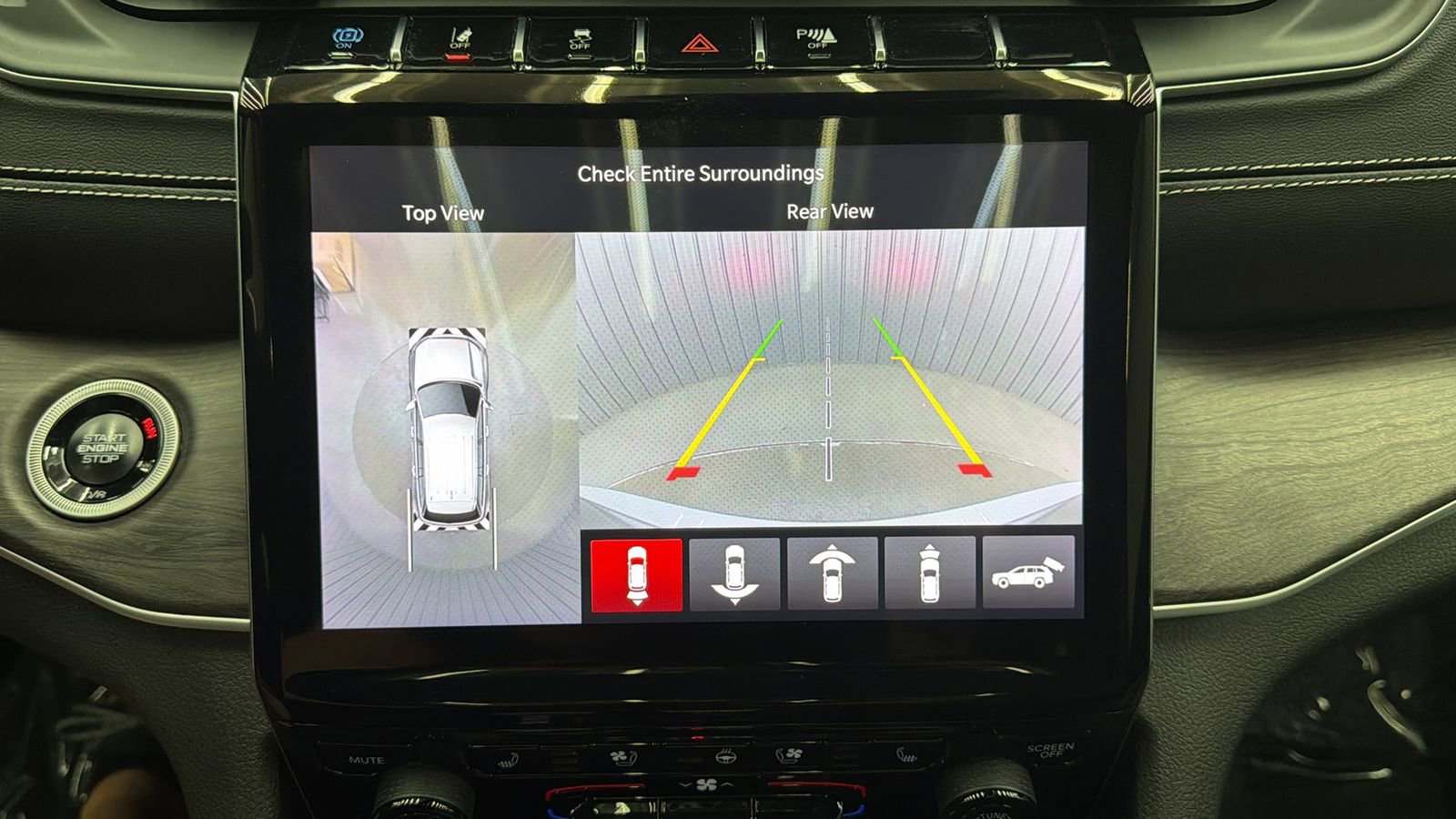 Used 2024 Jeep Grand Cherokee Limited 4xe w/ Luxury Tech Group II AWD/4WD image 19